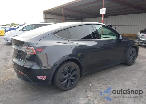 2024 Tesla Model Y Long Range Dual Motor All-Wheel Drive из США, поврежденный, VIN 7SAYGDEE9RF126594